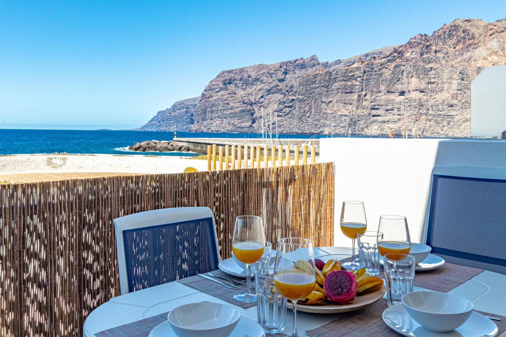 Oceanfront Oasis By Dream Homes Tenerife Акантиладо-де-Лос-Хигантес Экстерьер фото