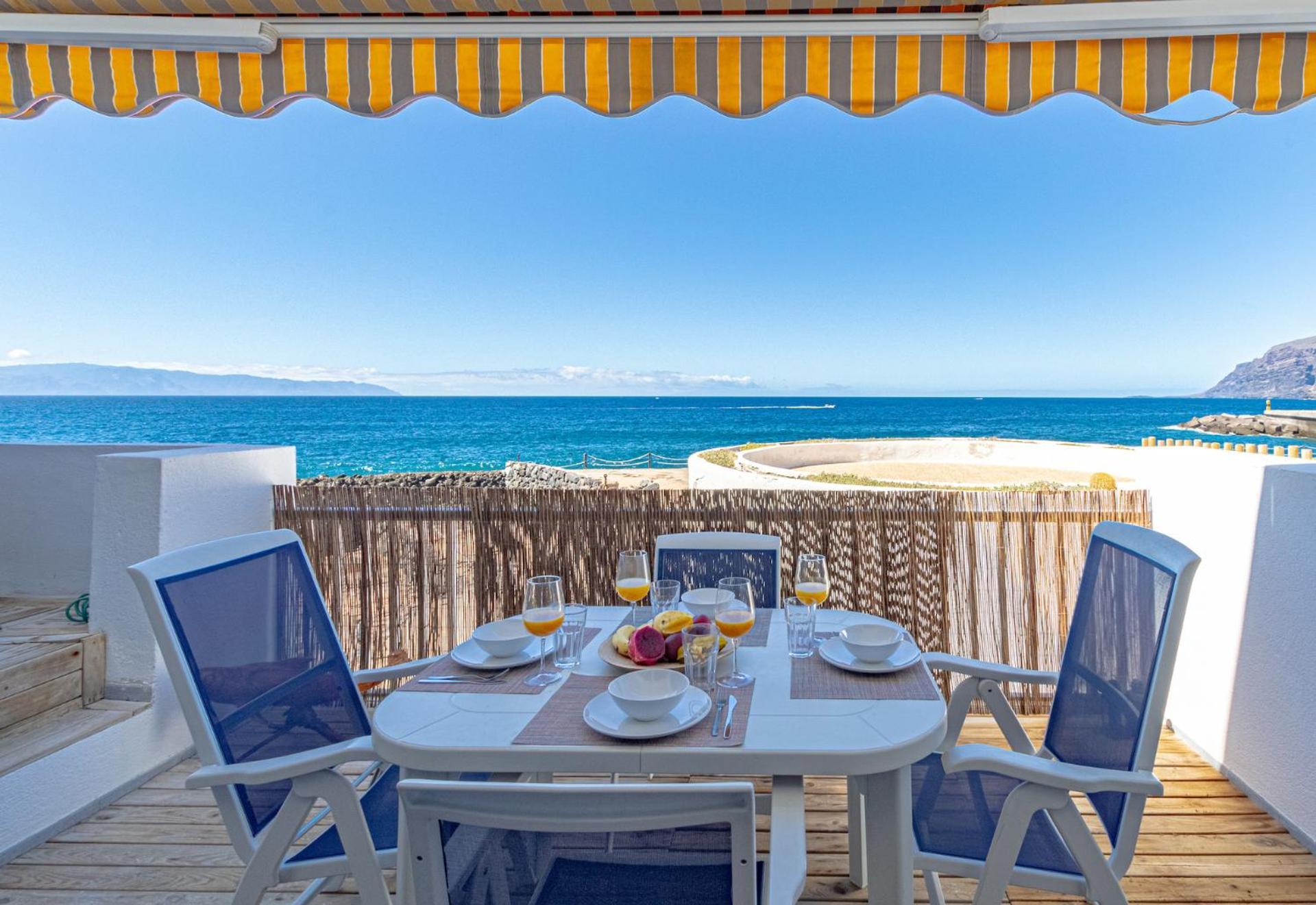 Oceanfront Oasis By Dream Homes Tenerife Акантиладо-де-Лос-Хигантес Экстерьер фото